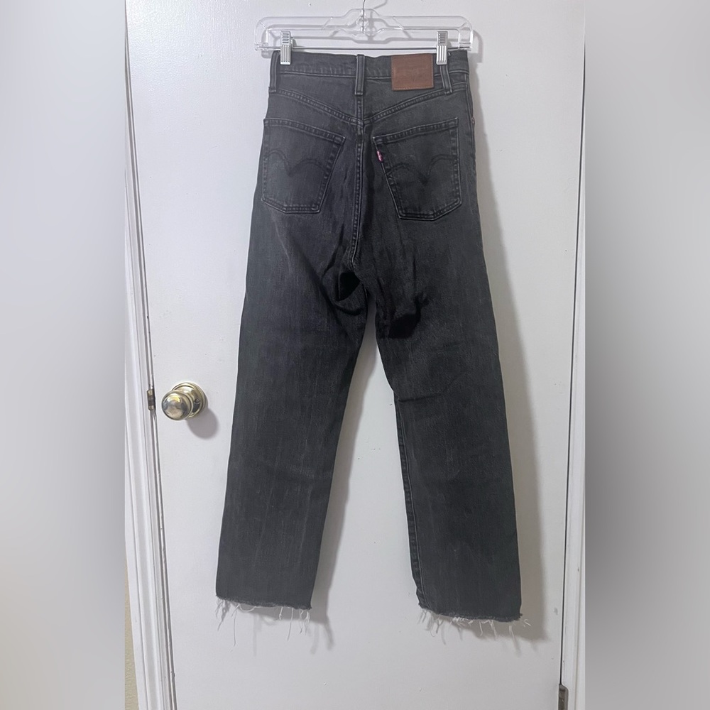 Levi’s Washed Gray Black Ribcage Straight Women's Jeans - Picture 6 of 11
